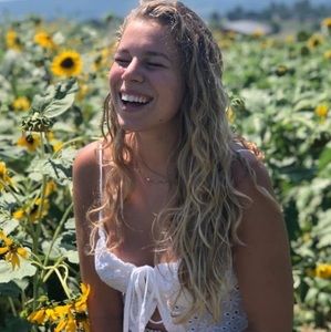 Meet your Posher, Alexa